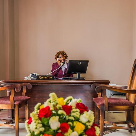 Wudasie Castle Hotel Addis Abeba Exterior foto